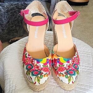 Desigual Platform Shoe made in Spain